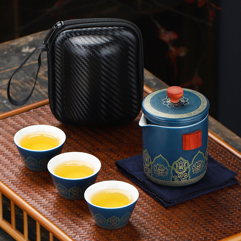 Bộ ấm trà gốm sứ tráng men cao cấp