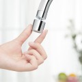 Đầu vòi nước tăng áp xoay 360 độ thông minh