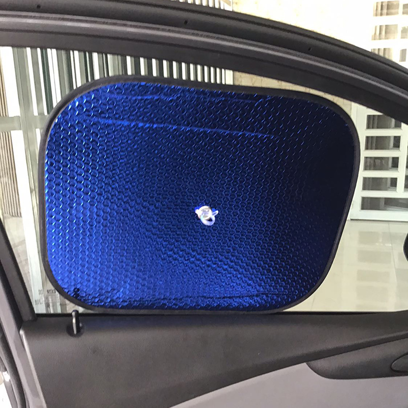 Tấm che nắng cửa kính ô tô chống nóng cách nhiệt không thấm nước