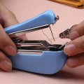 Máy khâu thủ công mini cầm tay đa năng tiện dụng