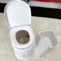 Bô vệ sinh di động dành cho bà bầu, người ốm, người già