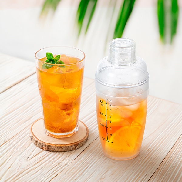 Bình lắc Shaker chất liệu nhựa chia vạch tiện dụng