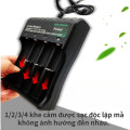 Bộ sạc pin tiện lợi 4 cổng thông minh tự ngắt điều chỉnh có đèn báo hiệu