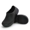 Giày cao su đúc đế chống trơn trượt Wako, Size 40