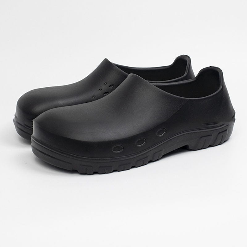 Giày đầu bếp chống dầu chống bỏng lót mũi thép chống trượt