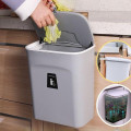 Thùng rác cài cánh tủ bếp có nắp đậy tiện dụng