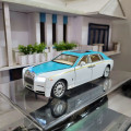 Mô hình xe ô tô Rolls Royce Phantom VIII tỷ lệ 1:24 bằng kim loại, Màu đen và bạc