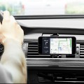 Giá đỡ điện thoại ô tô kẹp cửa gió nhỏ gọn tiện lợi