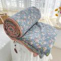 Chăn hè thoáng mát chất liệu cotton mềm mịn, siêu đẹp, Hoa văn gấu nhỏ	