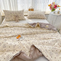 Chăn hè thoáng mát chất liệu cotton mềm mịn, siêu đẹp, Hoa văn gấu nhỏ	