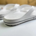  Dép xỏ ngón Crocs Flip Flop mẫu mới cao cấp siêu nhẹ, thoải mái, Màu trắng - Size39	