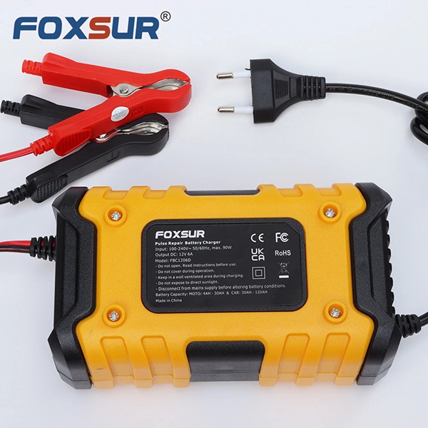 Sạc bình ắc quy 12V (4Ah-120AH) Foxsur, tự ngắt khi đầy, có khử sunfat