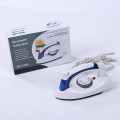 Bàn là hơi nước cầm tay mini tiện dụng cho gia đình