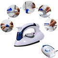 Bàn là hơi nước cầm tay mini tiện dụng cho gia đình