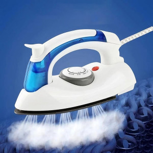 Bàn là hơi nước cầm tay mini tiện dụng cho gia đình