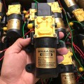 Máy bơm nước mini tăng áp 12V tưới cây, rửa xe đa năng