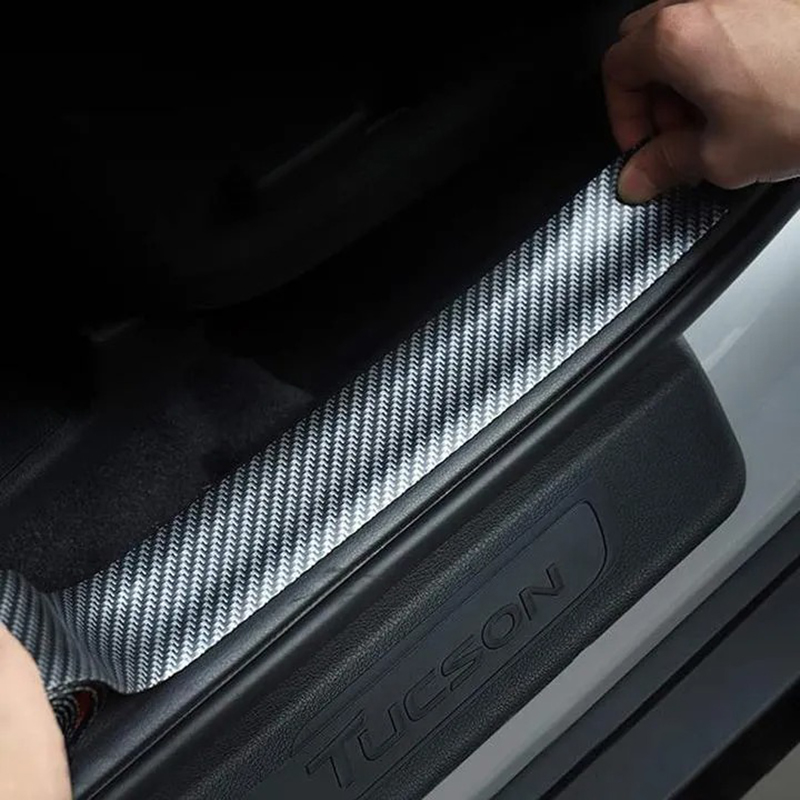 Nẹp cacbon trang trí và chống xước bậc cửa, cốp xe ô tô
